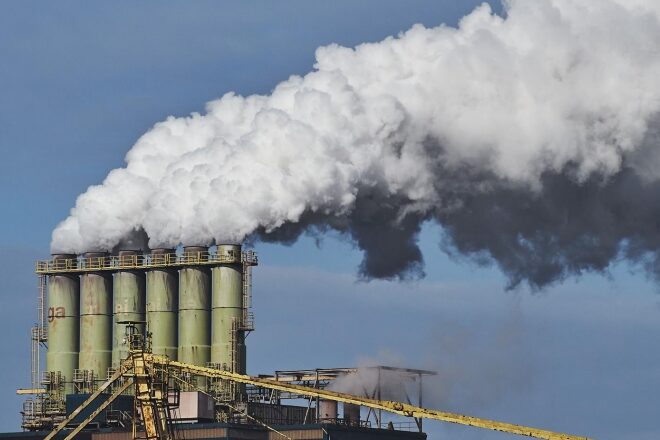 “东马自治权与石油税收问题”