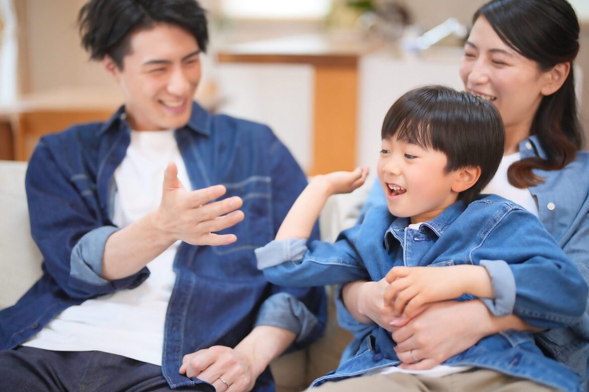 情绪共鸣:教育者与家长的夜深留言与反思