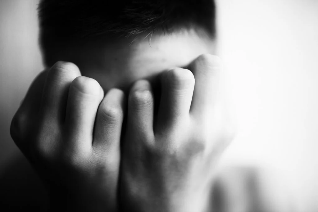 6岁男童被9岁哥哥割颈案